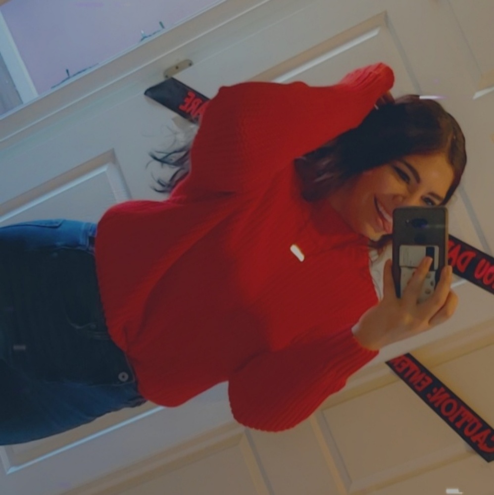 Meet your Posher, Alyssa